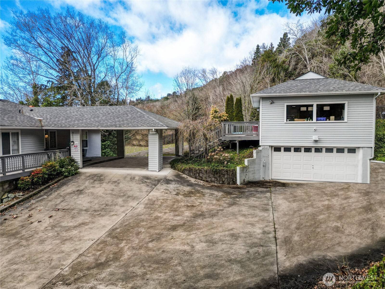 Tacoma, WA 98422,5313 Marine View Dr