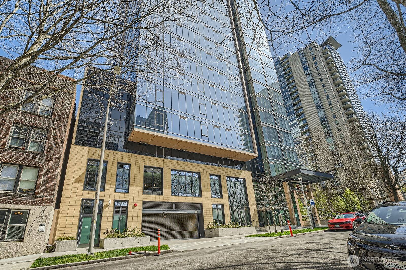Seattle, WA 98104,800 Columbia ST #1201