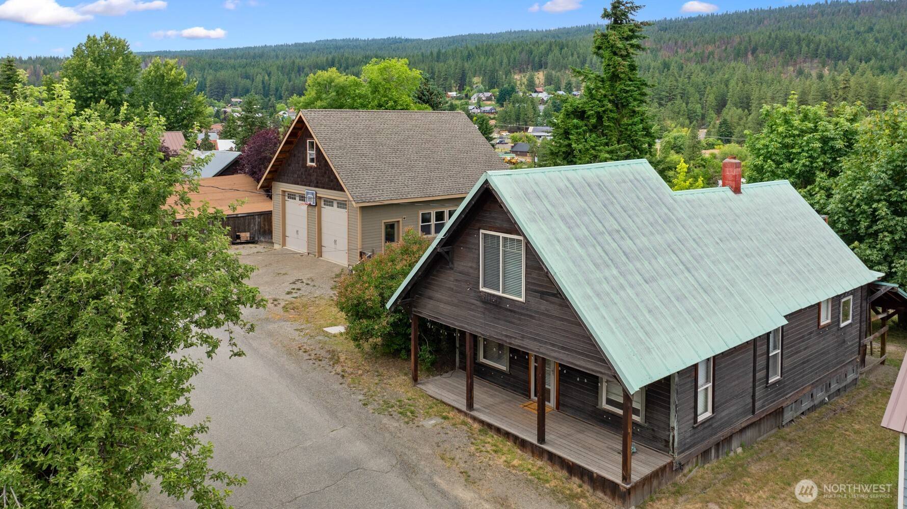 Roslyn, WA 98941,313 S 2nd ST