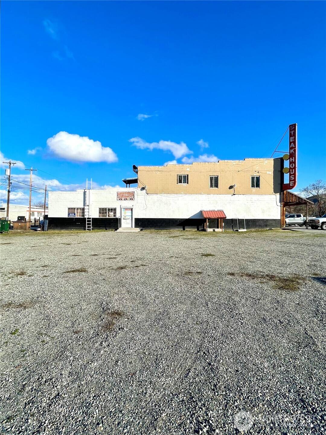 Bridgeport, WA 98813,1011 Foster Ave