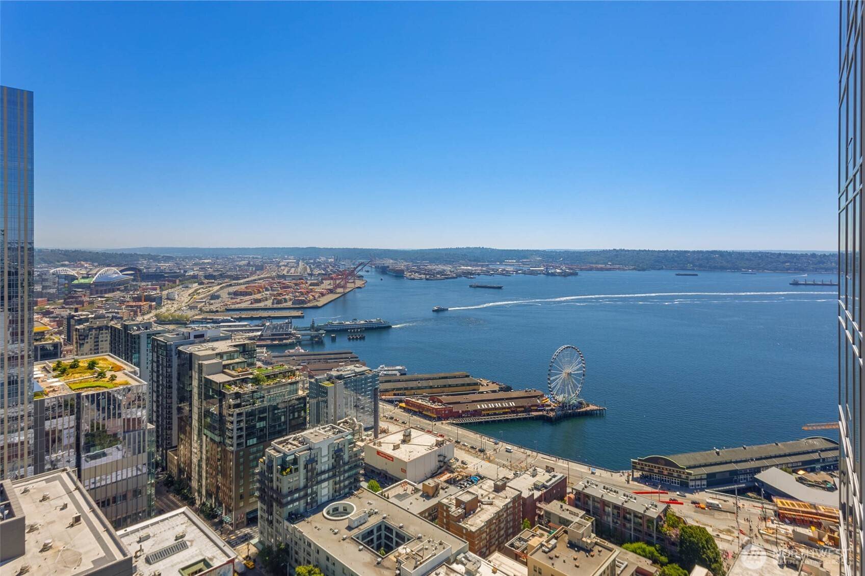 Seattle, WA 98101,1521 2nd AVE #3402