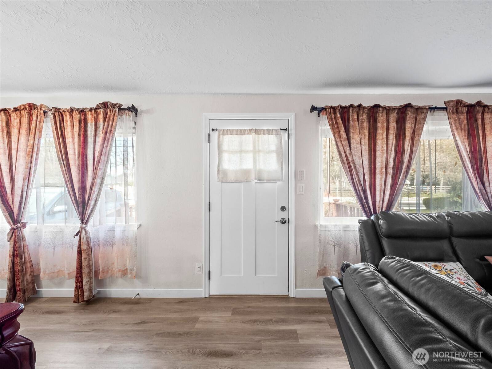 Lakewood, WA 98498,8416 Washington BLVD SW