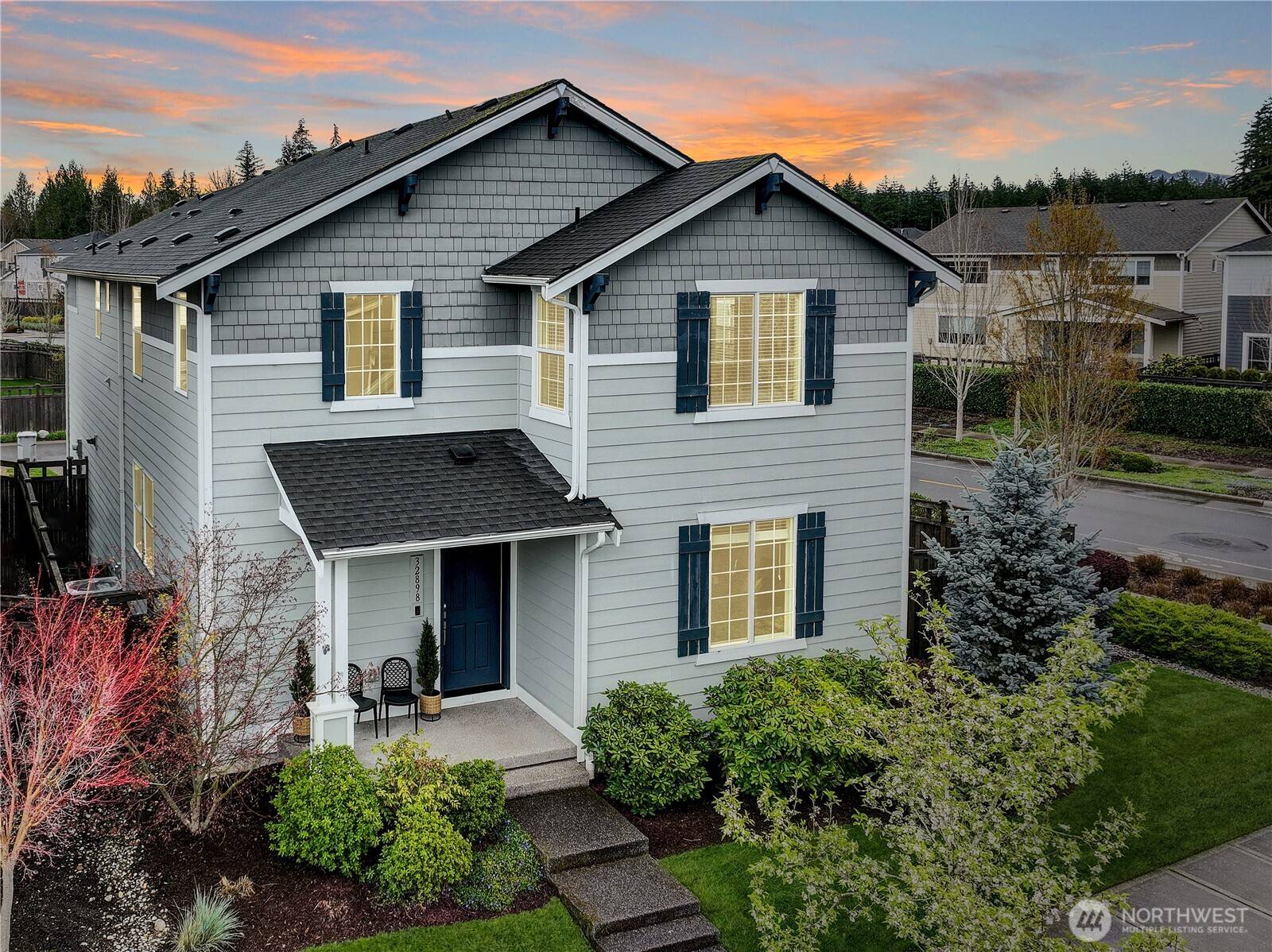 Black Diamond, WA 98010,32898 Pine AVE SE