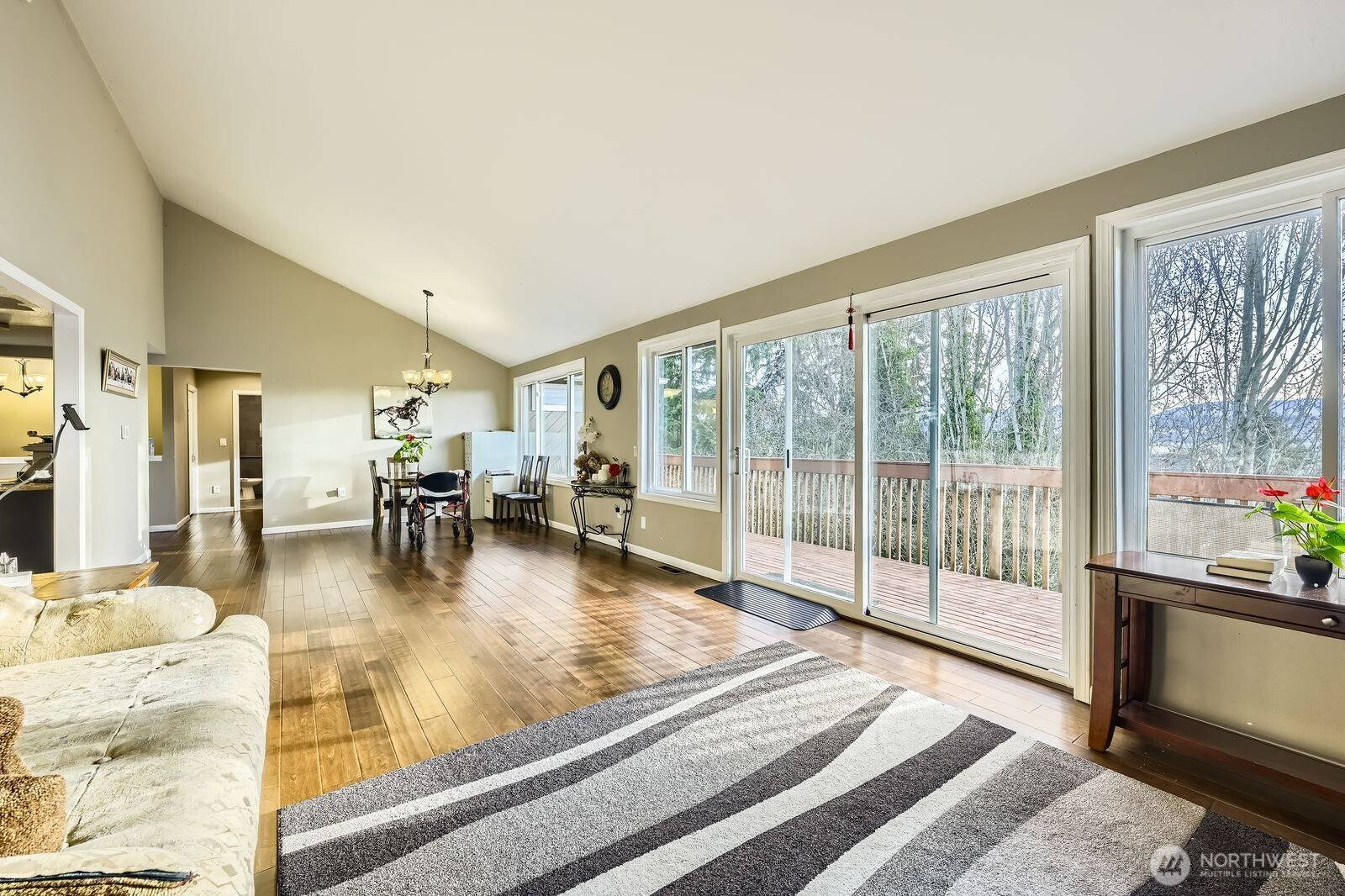 Renton, WA 98057,426 Stevens AVE NW