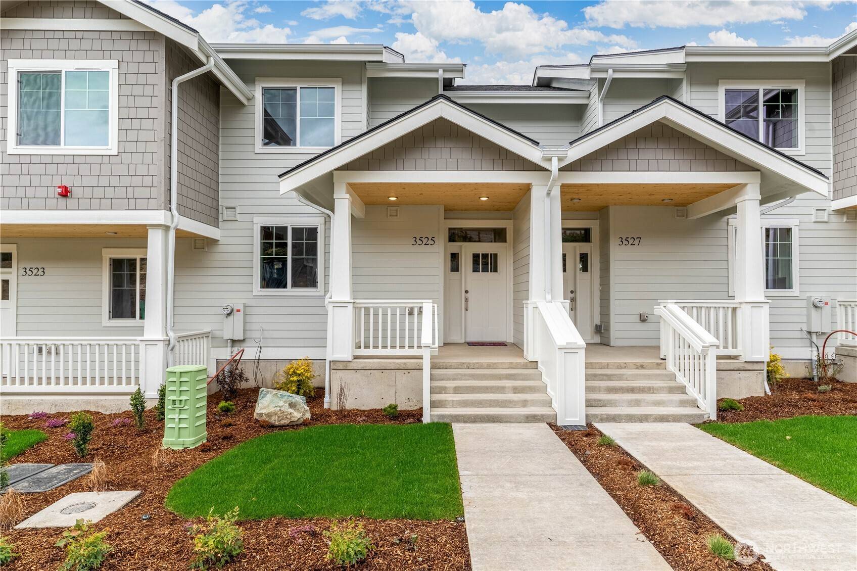 Bellingham, WA 98226,3525 Sussex DR