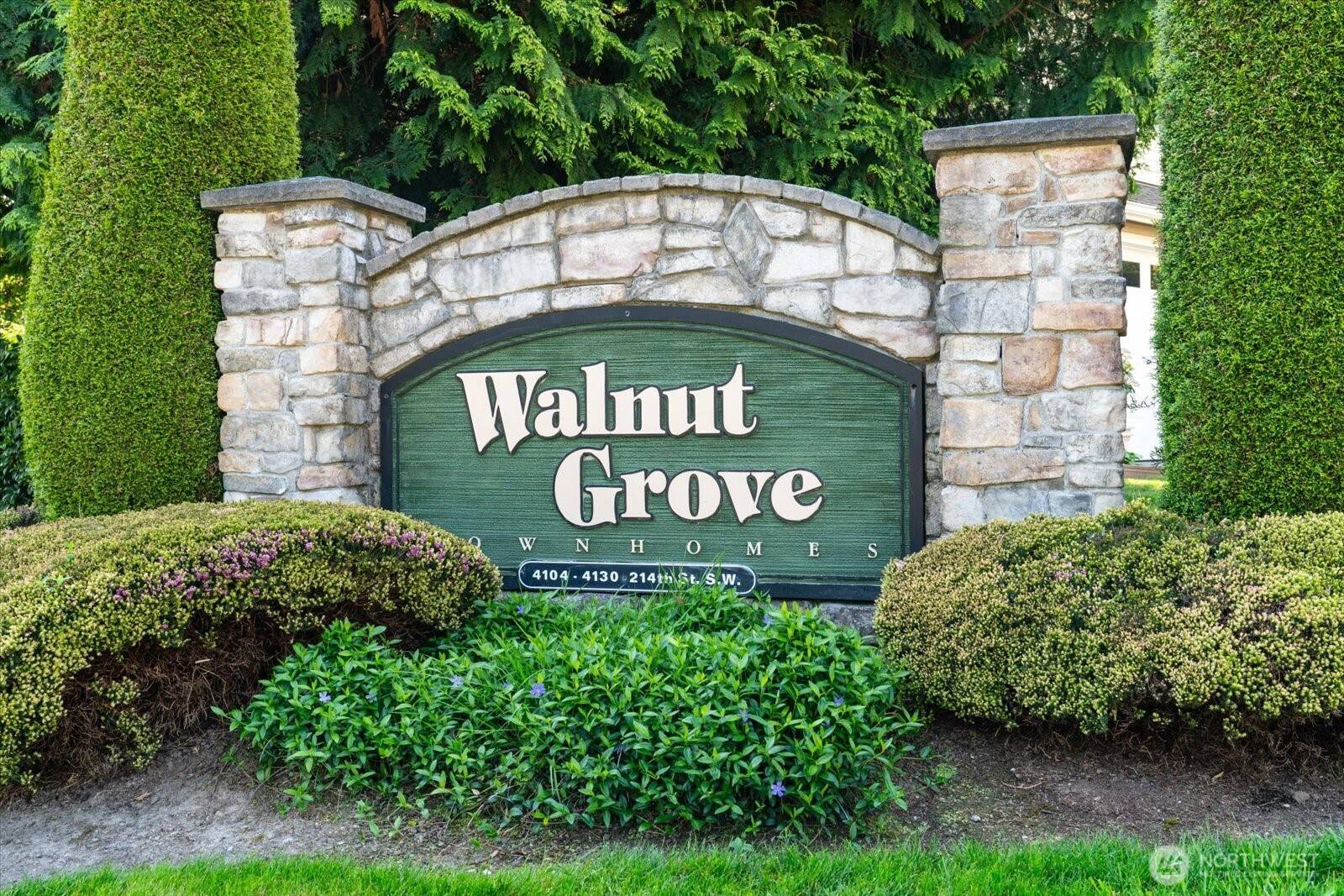 Mountlake Terrace, WA 98043,4122 214th ST SW #C