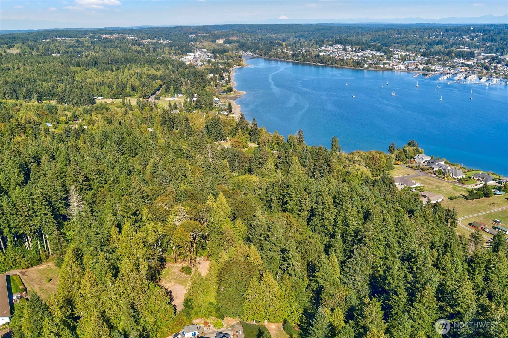 Poulsbo, WA 98370,17680 Hallman RD NW