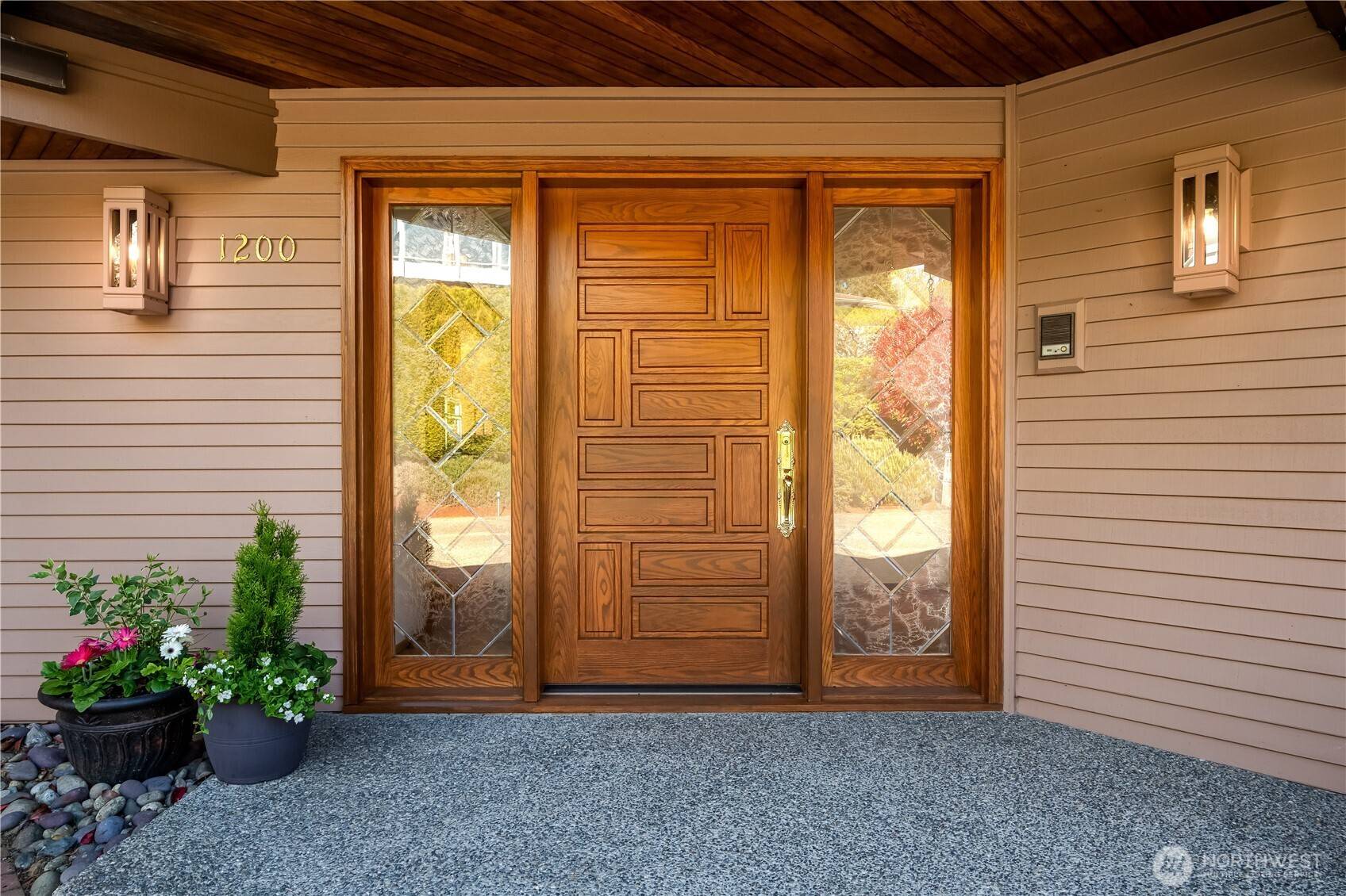 Edmonds, WA 98020,1200 Viewland WAY