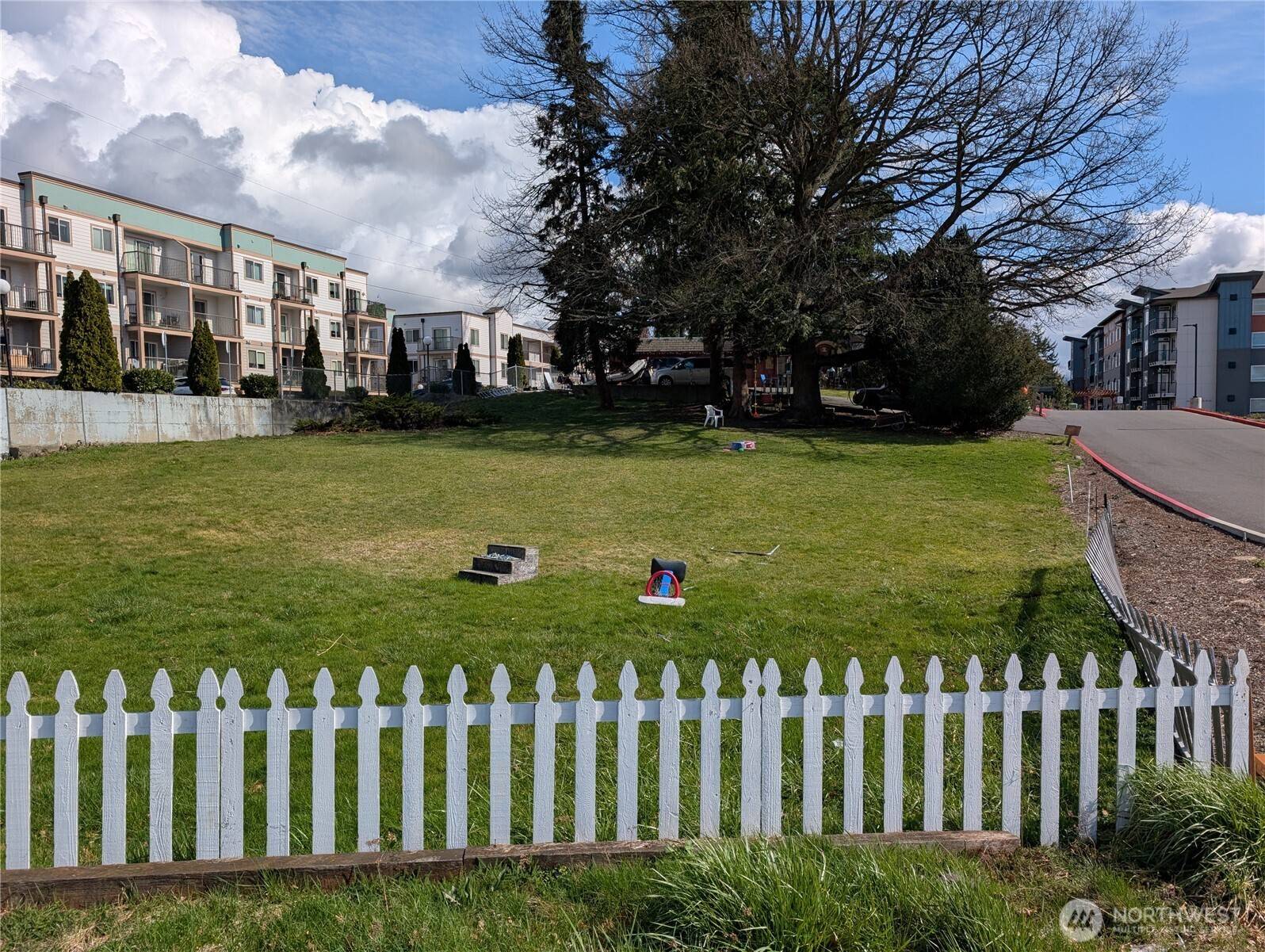 Bellingham, WA 98226,3950 Northwest AVE