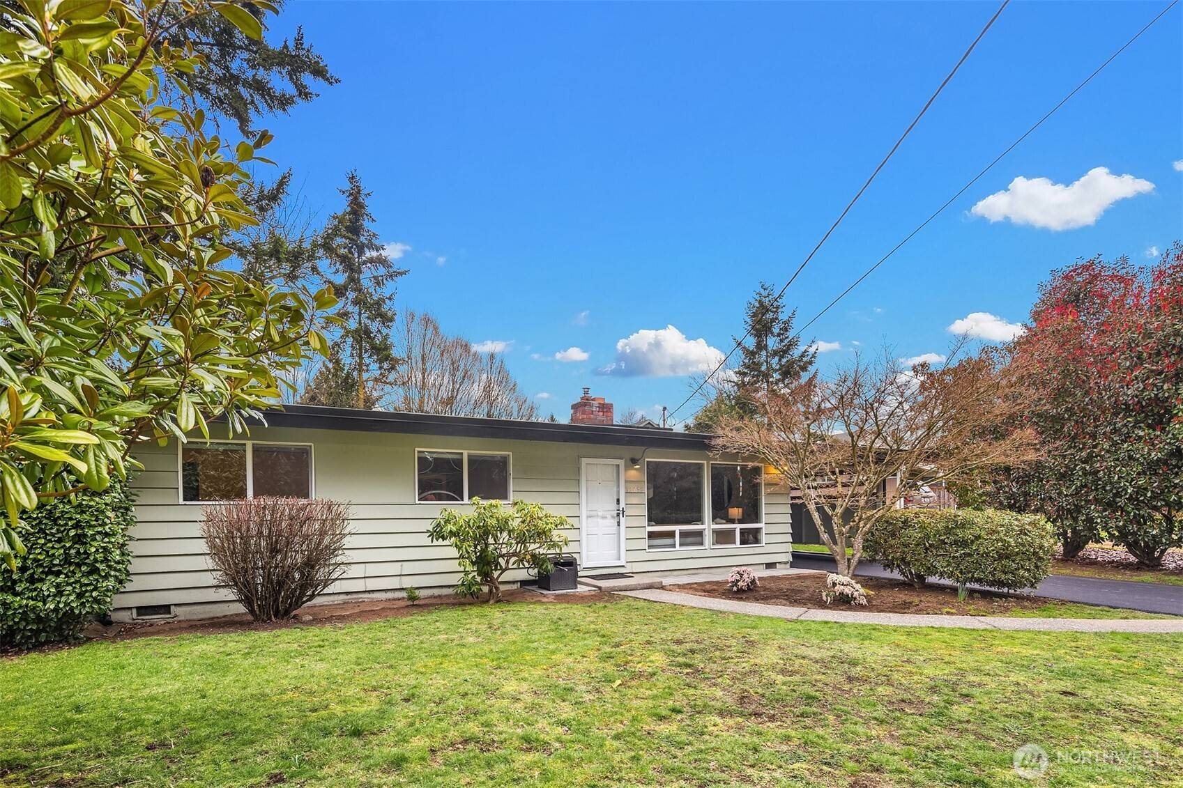 Bellevue, WA 98006,12032 SE 42nd ST
