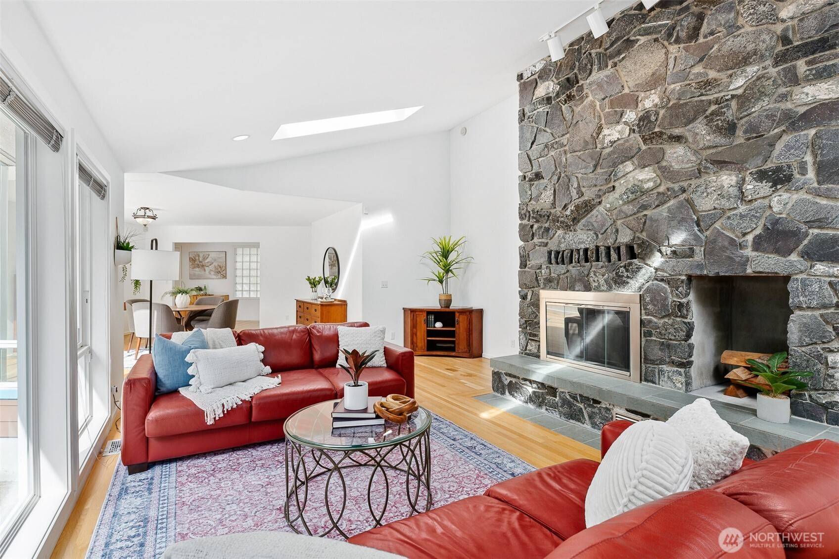 Bainbridge Island, WA 98110,16550 Agate Pass Road NE