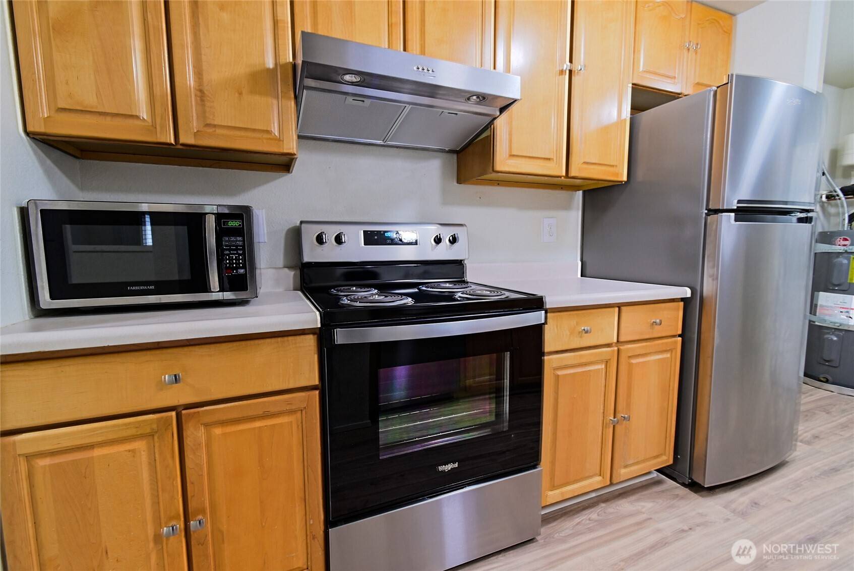 Shoreline, WA 98155,18100 15th AVE NE #116