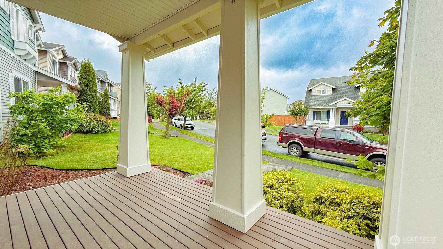 Mount Vernon, WA 98273,5356 Razor Peak Drive