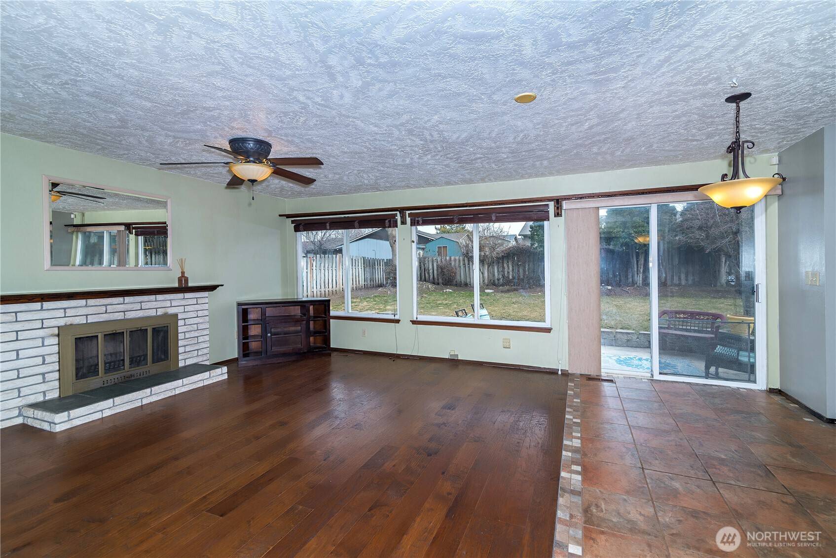 Moses Lake, WA 98837,2219 S Beaumont DR