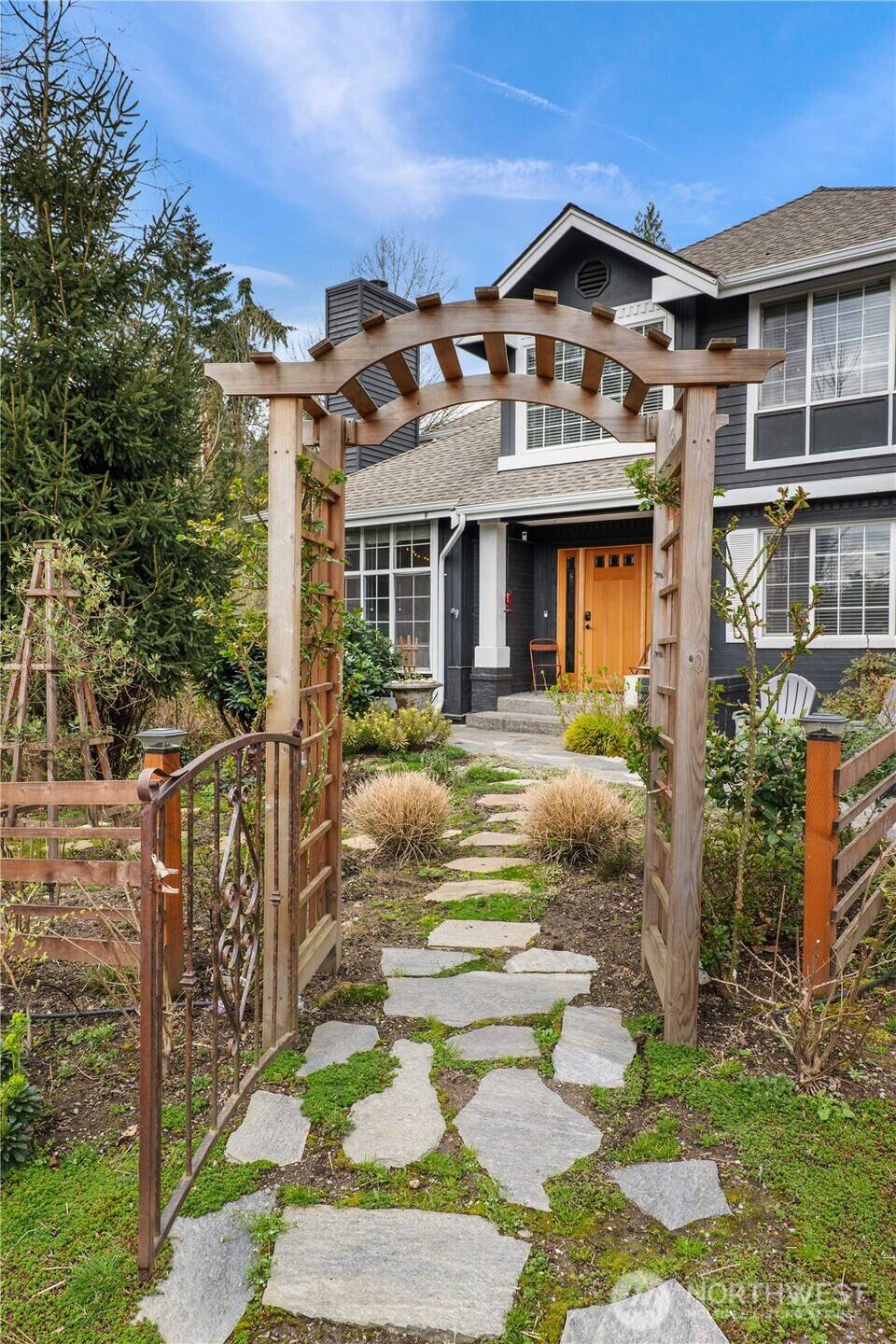 Bothell, WA 98011,16305 112 AVE NE