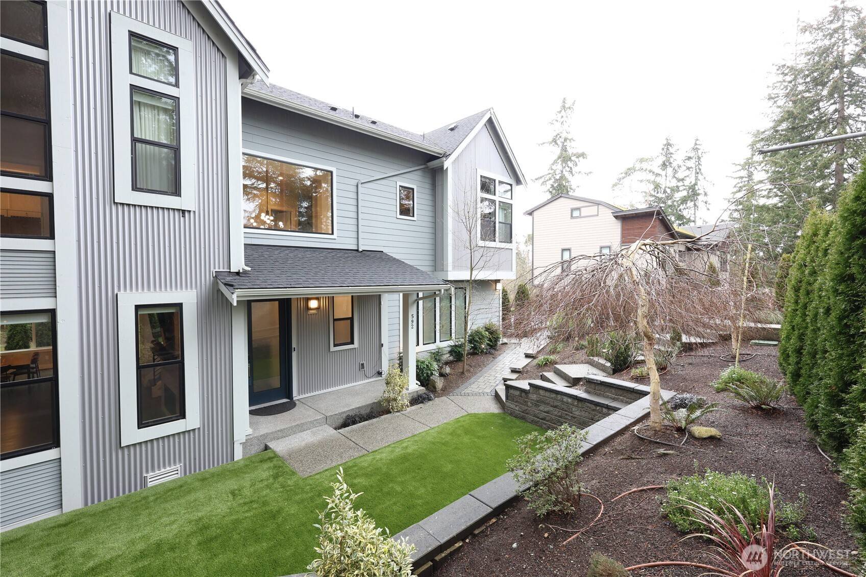 Bellevue, WA 98007,592 155th PL NE