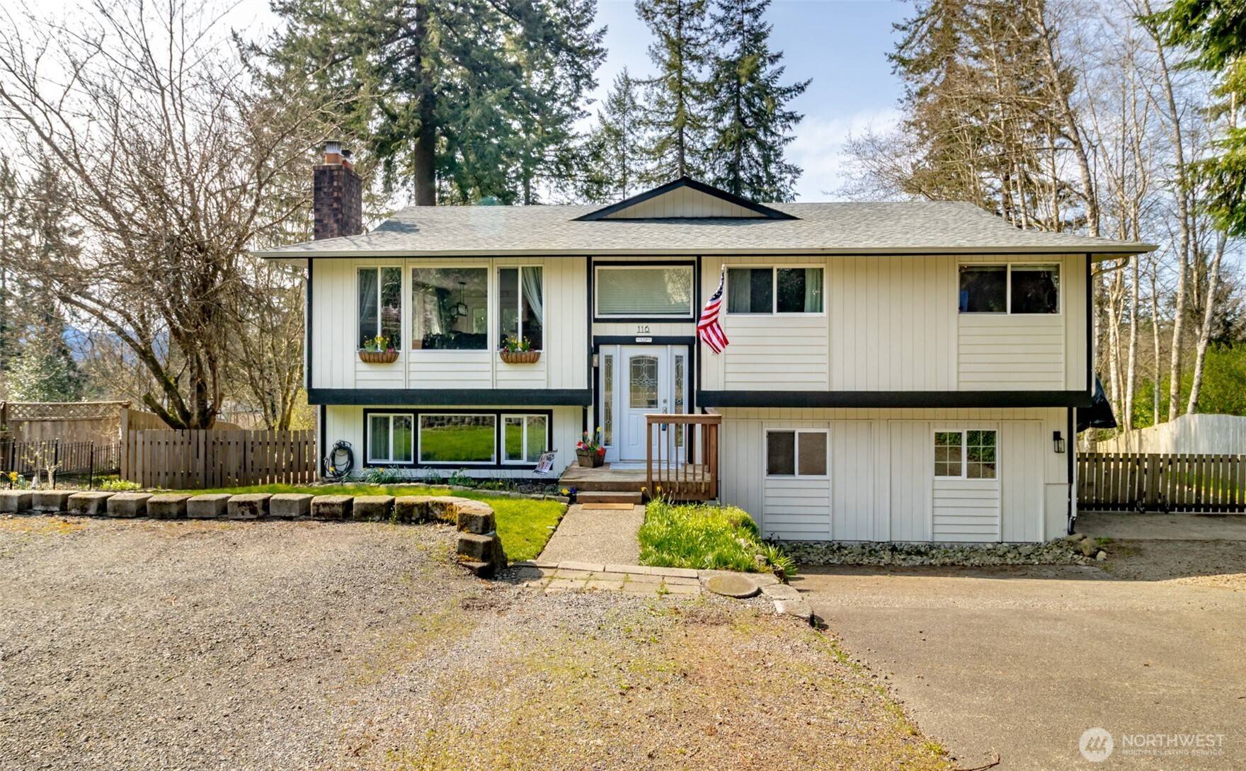 Elma, WA 98541,116 Hillcrest DR