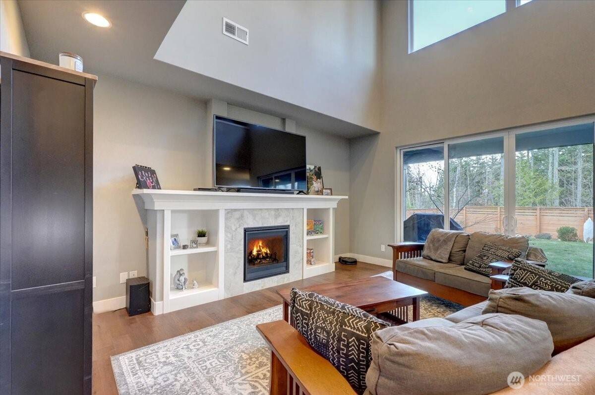 Bonney Lake, WA 98391,20107 145th ST E