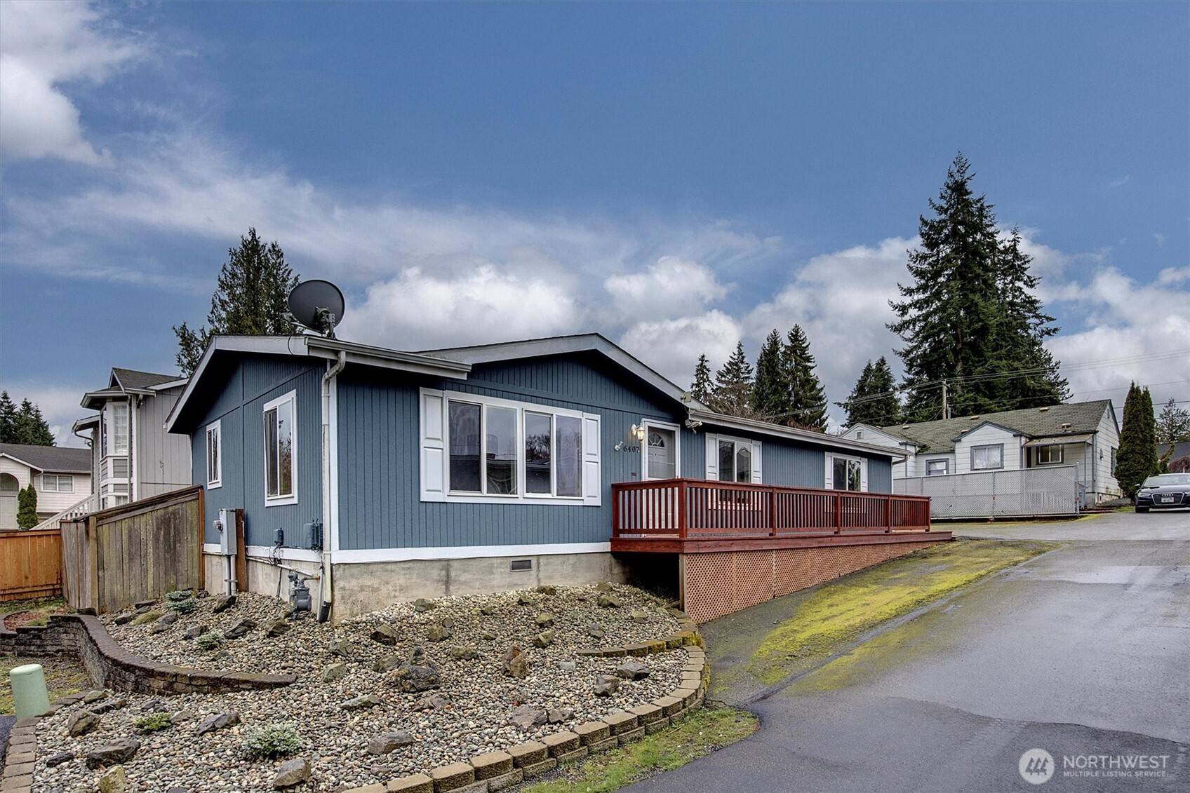 Everett, WA 98203,6407 Cady RD #C