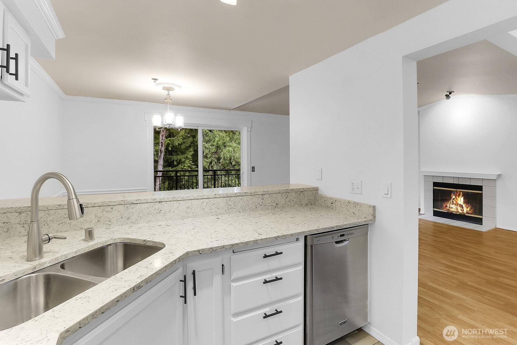 Bothell, WA 98011,19418 Bothell Way NE #302