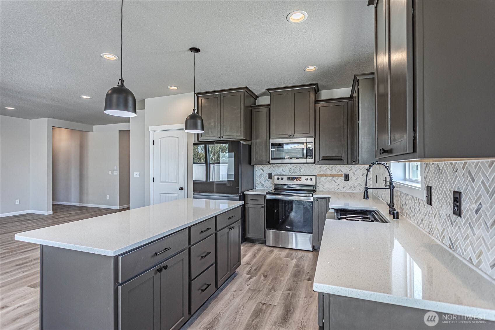 Moses Lake, WA 98837,4618 E Thrush St