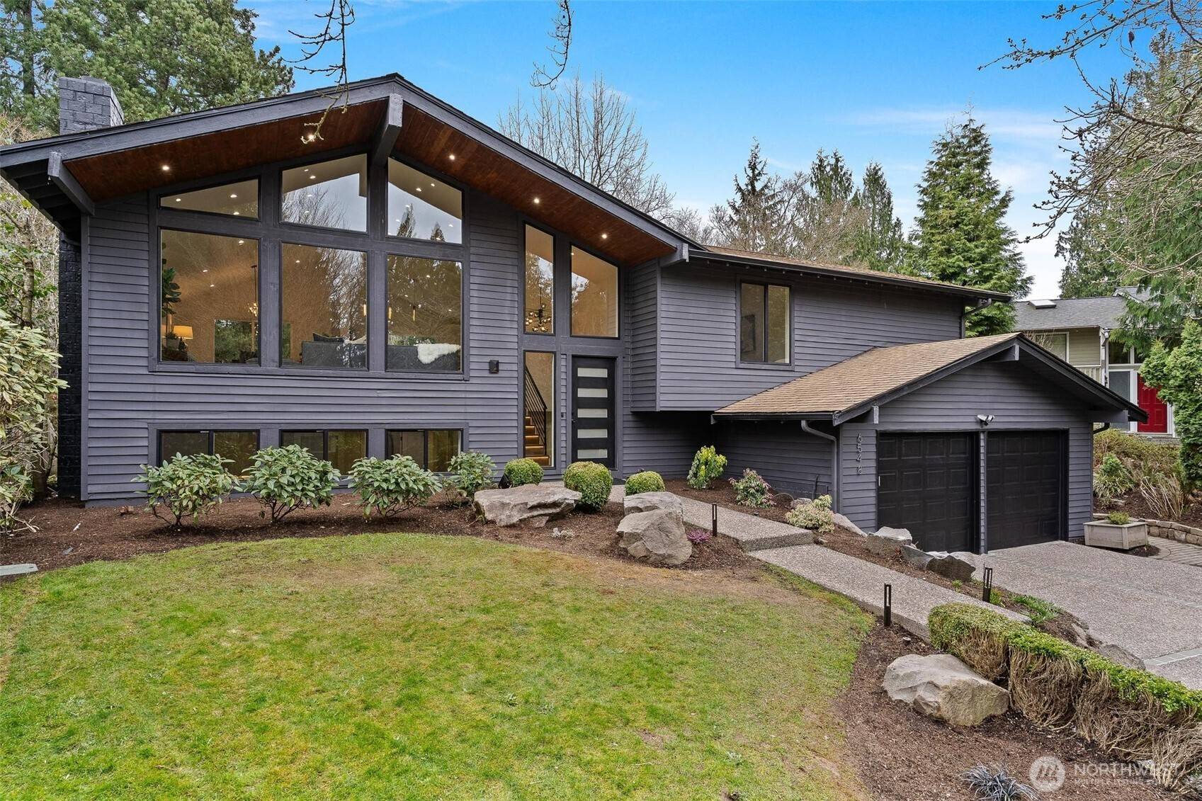 Kirkland, WA 98033,6548 116th PL NE