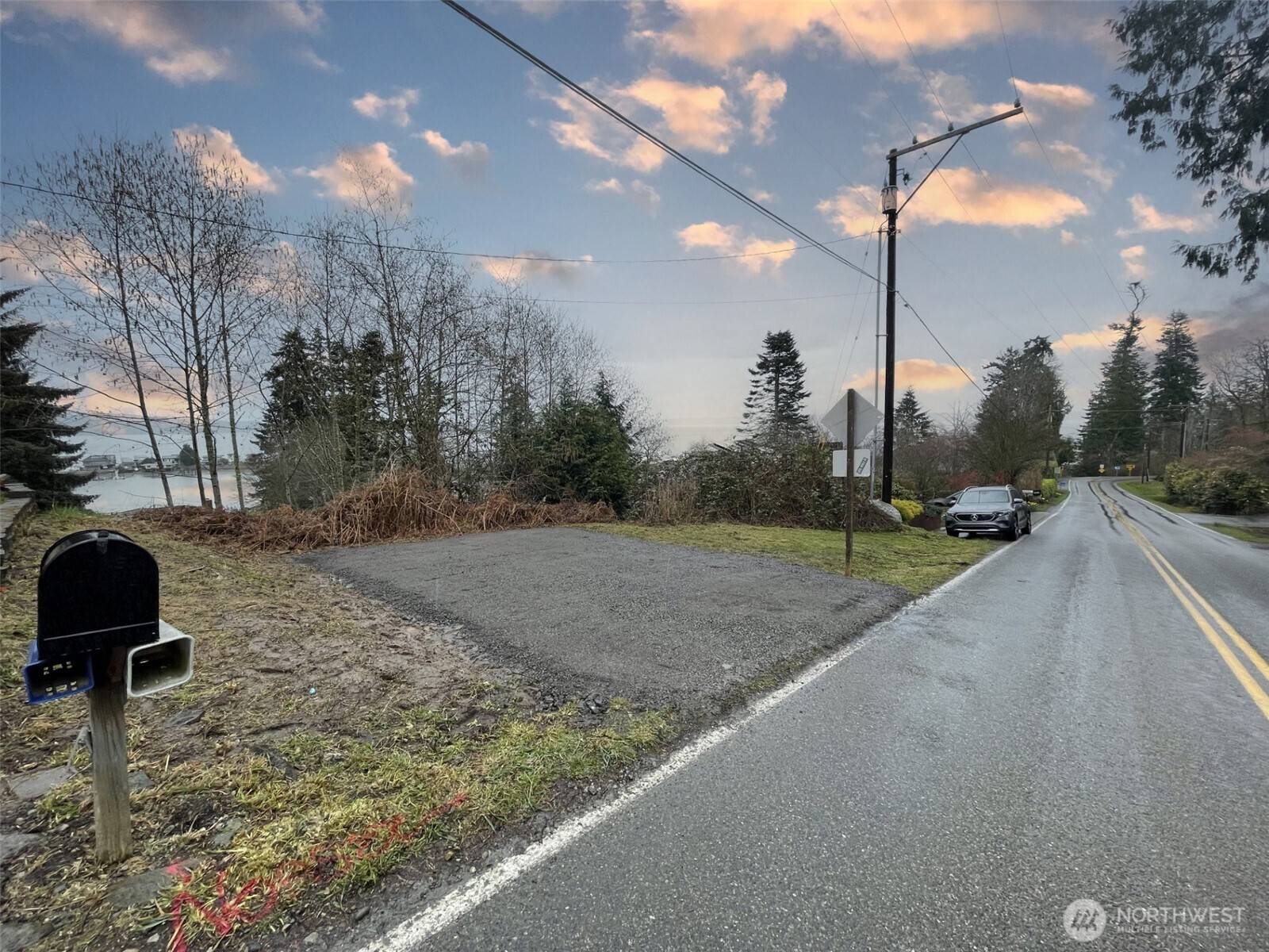 Bainbridge Island, WA 98110,10240 NE Lafayette AVE