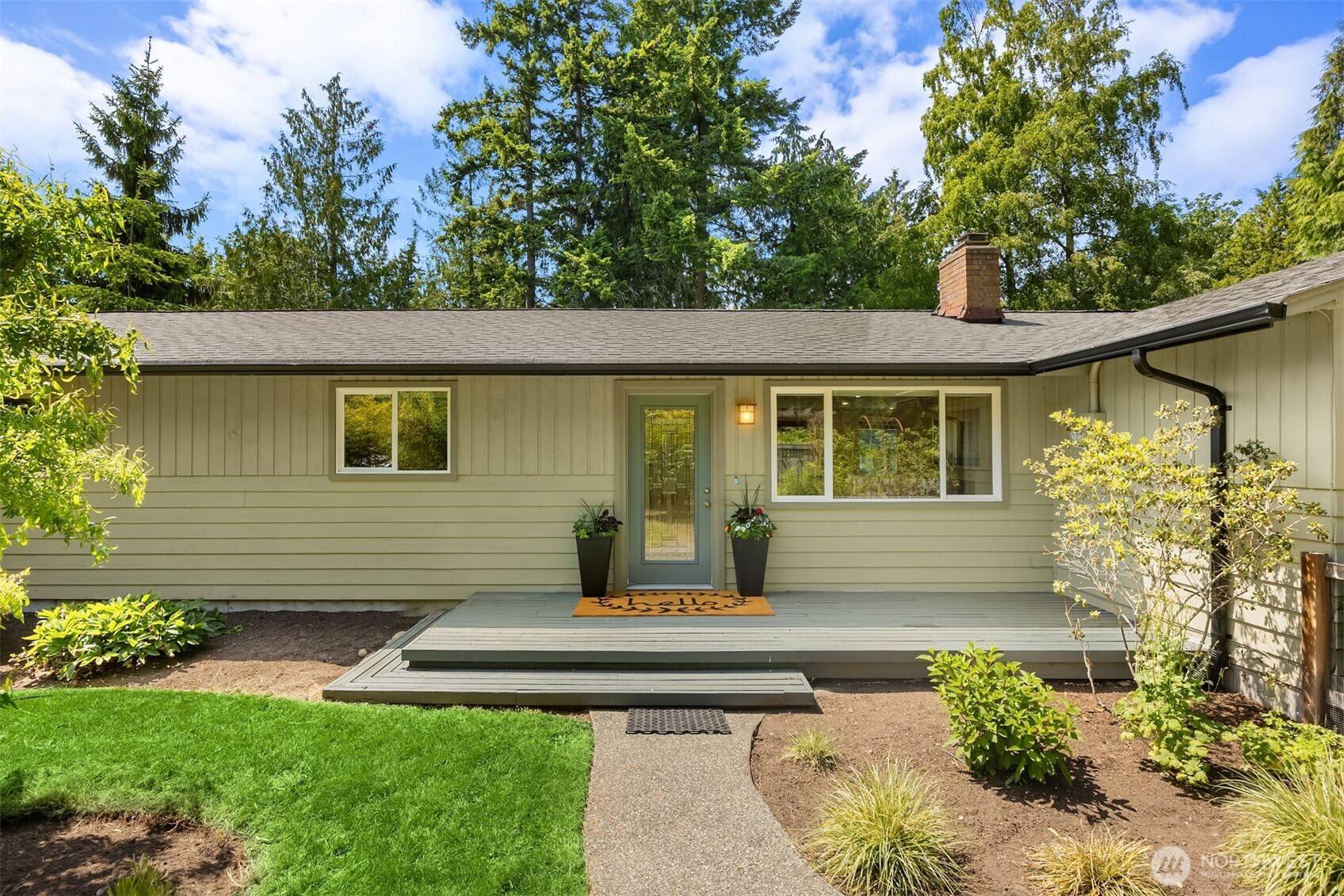 Bainbridge Island, WA 98110,737 Park AVE NE