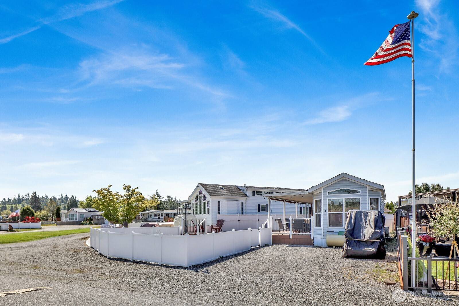 Blaine, WA 98230,7704 Birch Bay DR #18-01