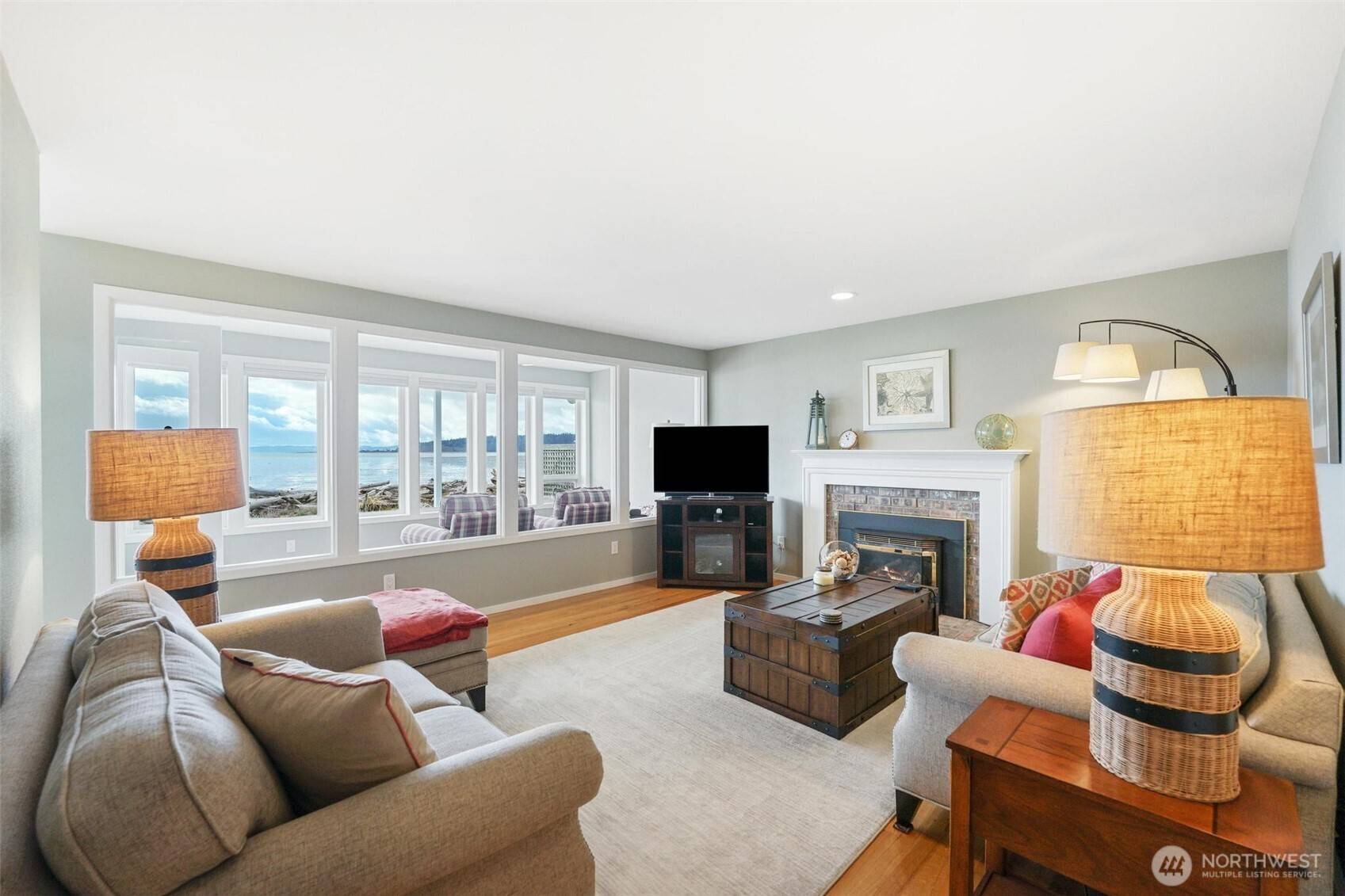 Camano Island, WA 98282,858 Livingston Bay Shore DR