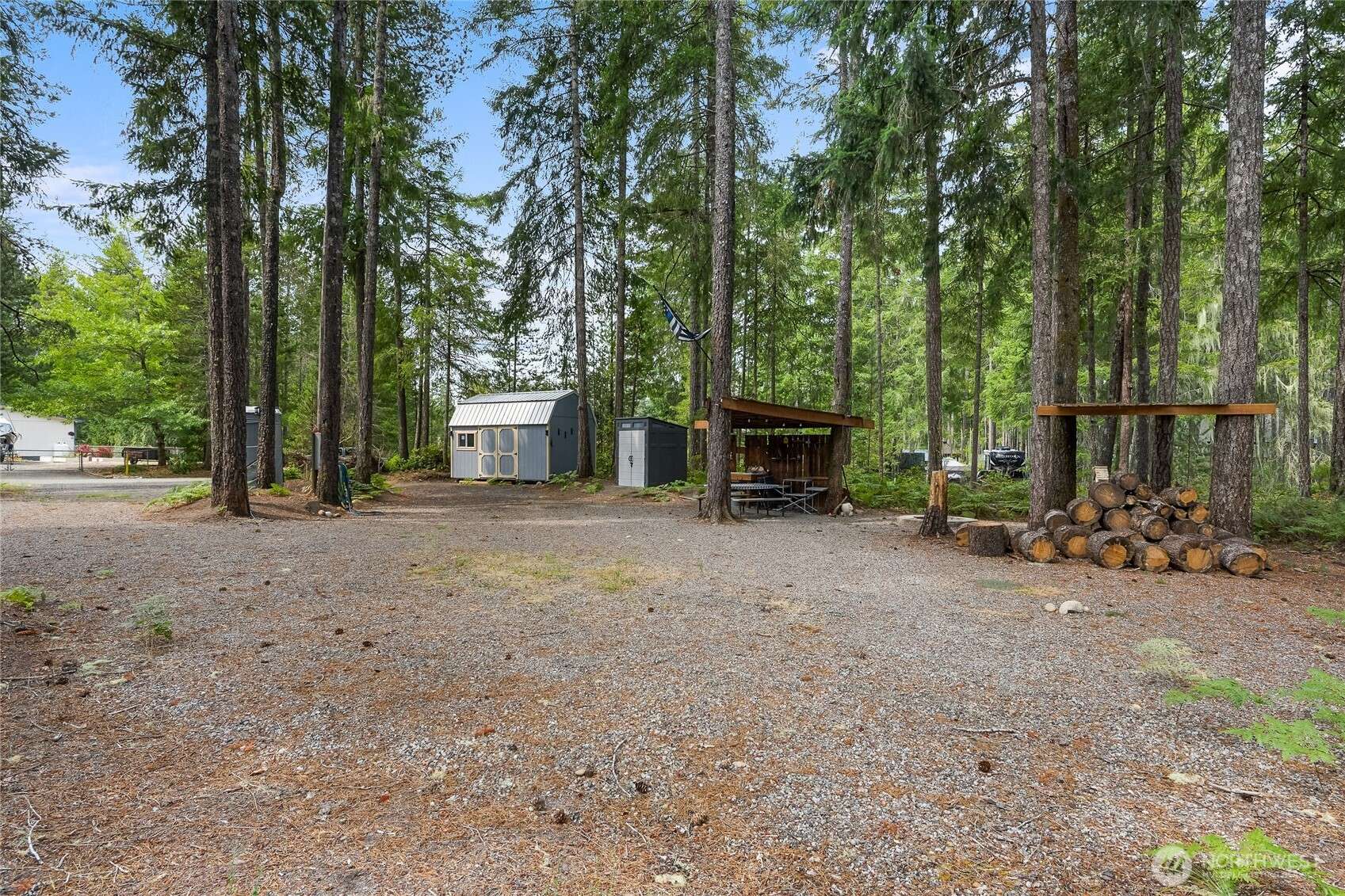 Hoodsport, WA 98548,11 N Cutthroat PL