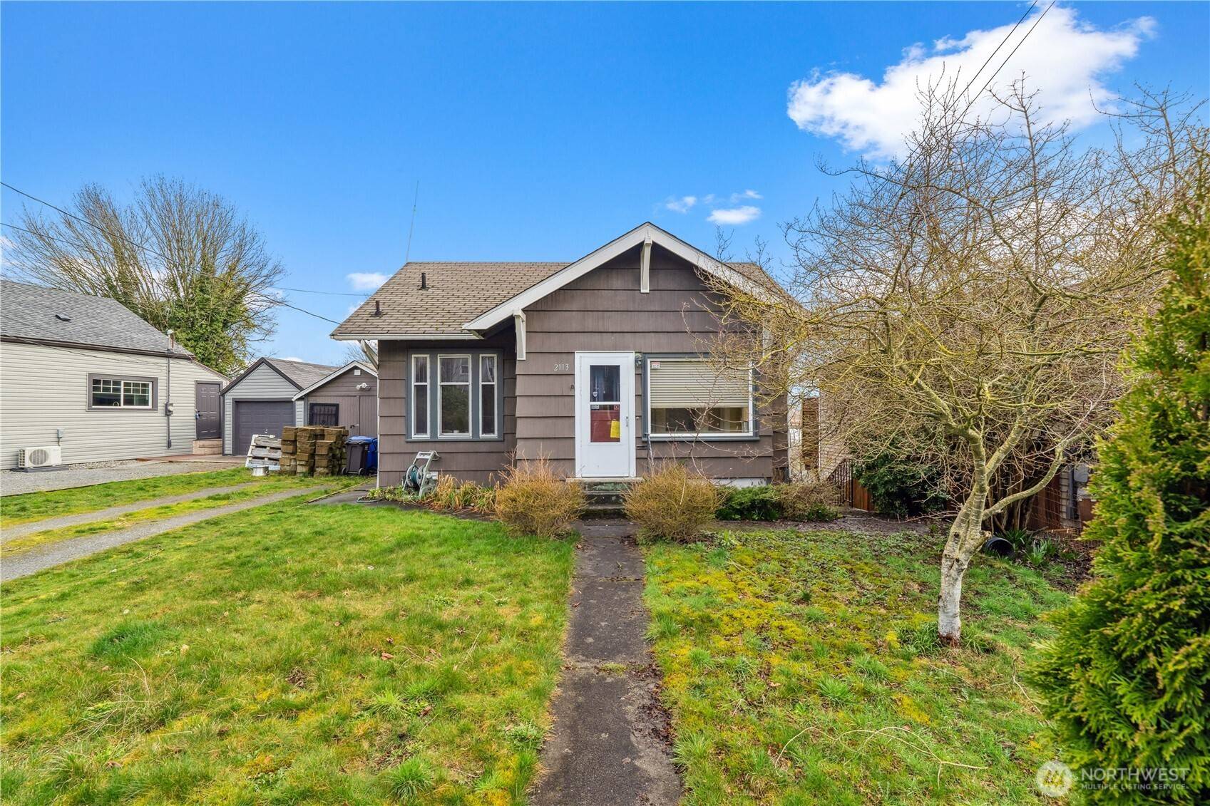 Everett, WA 98201,2113 E Grand Ave