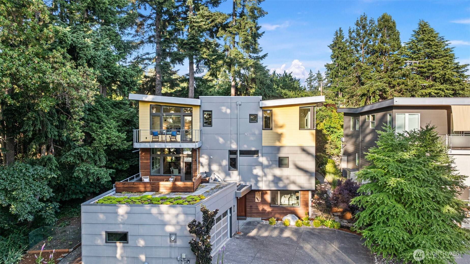 Bellevue, WA 98006,4018 131st PL SE