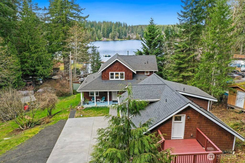 Belfair, WA 98528,40 NE Tiger Cove LN