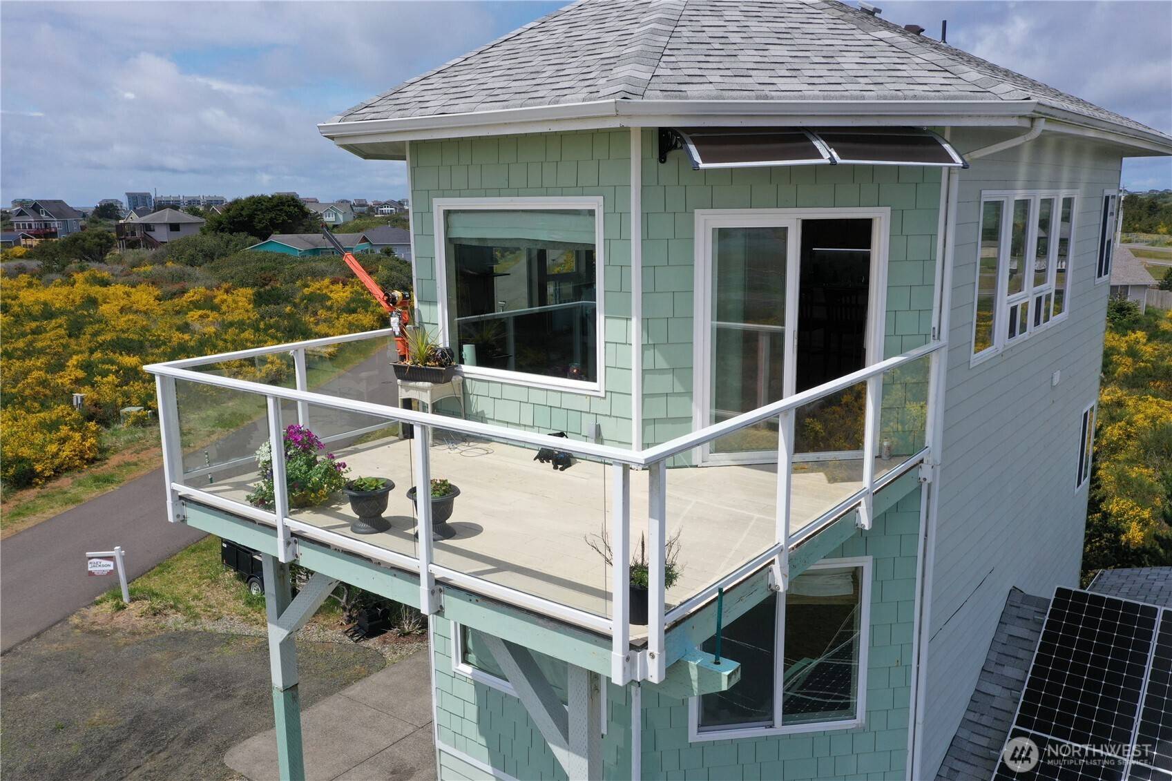 Ocean Shores, WA 98569,1412 Storm King AVE