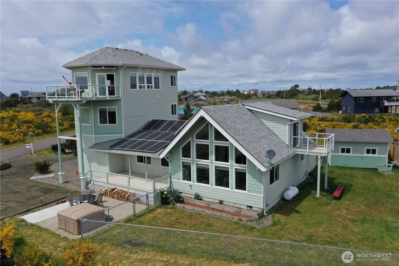 Ocean Shores, WA 98569,1412 Storm King AVE