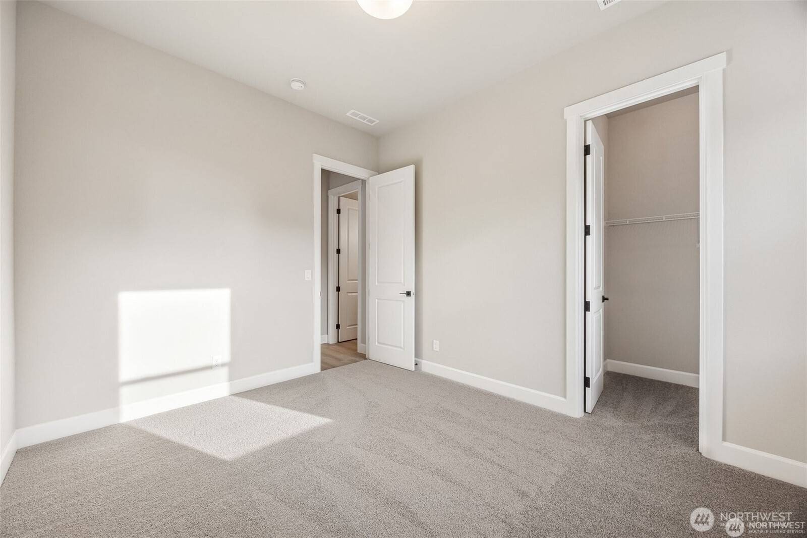 Lake Stevens, WA 98258,10530 132nd AVE NE #18