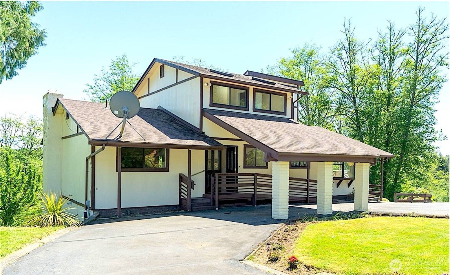 Onalaska, WA 98570,2161 State Route 508