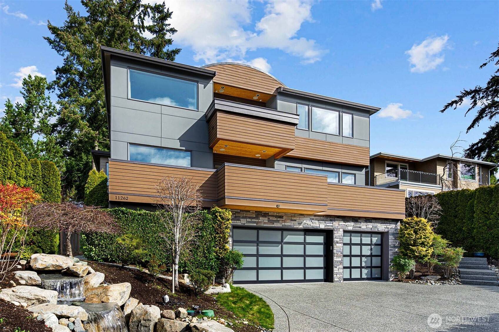 Bellevue, WA 98004,11262 SE 34th St