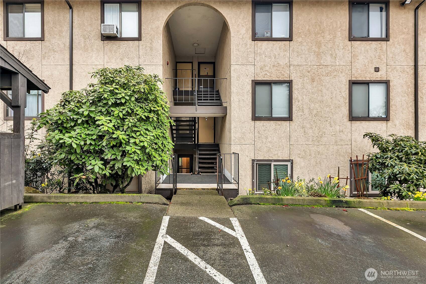 Kent, WA 98031,10125 SE 235th PL #C103