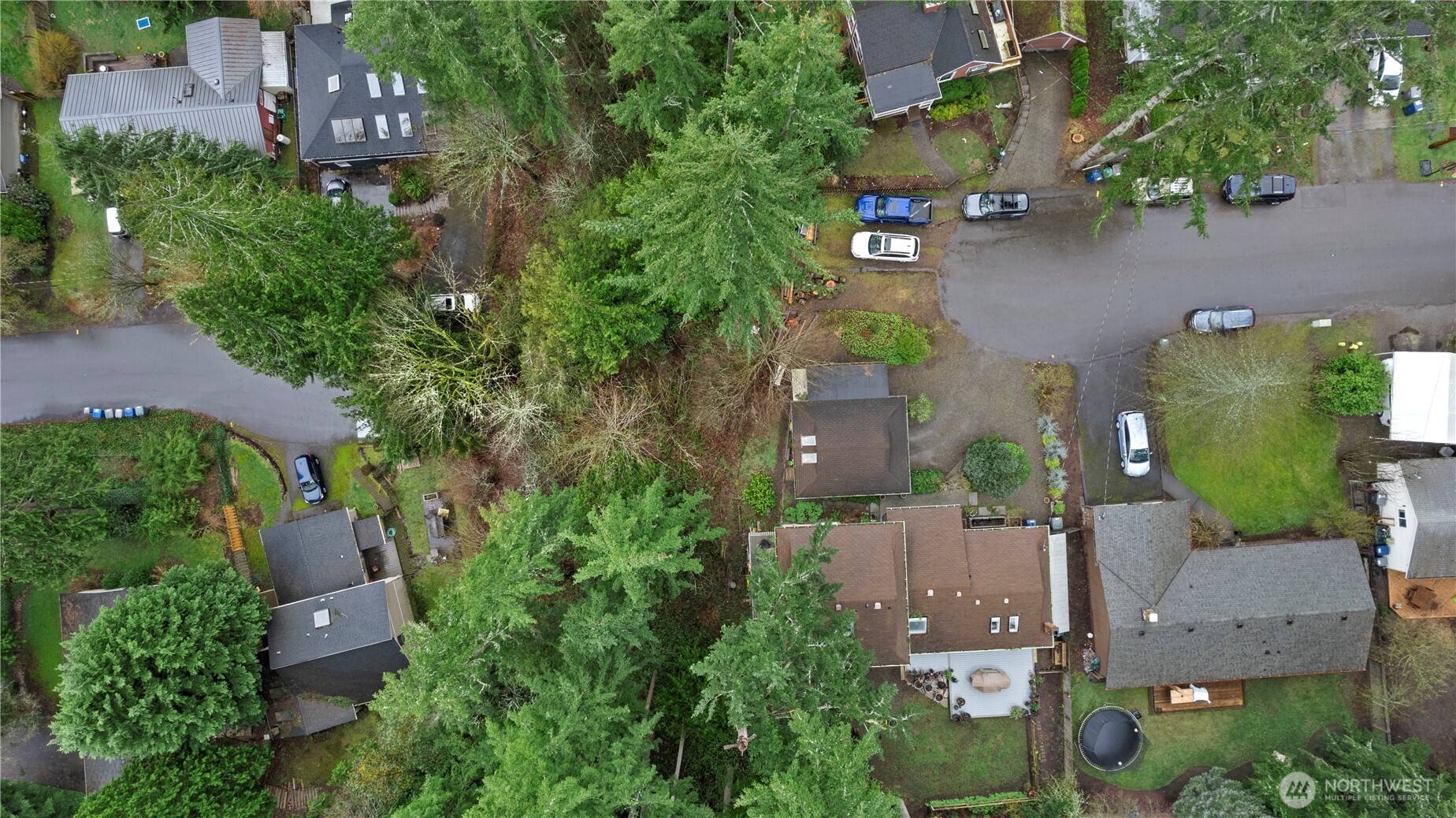 Sammamish, WA 98074,3575 NE 209th AVE