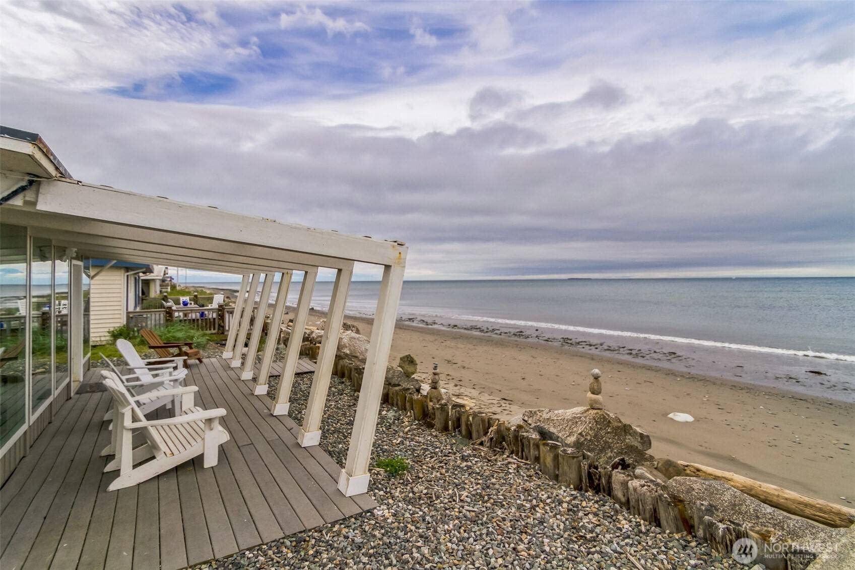 Oak Harbor, WA 98277,2687 West Beach Rd W