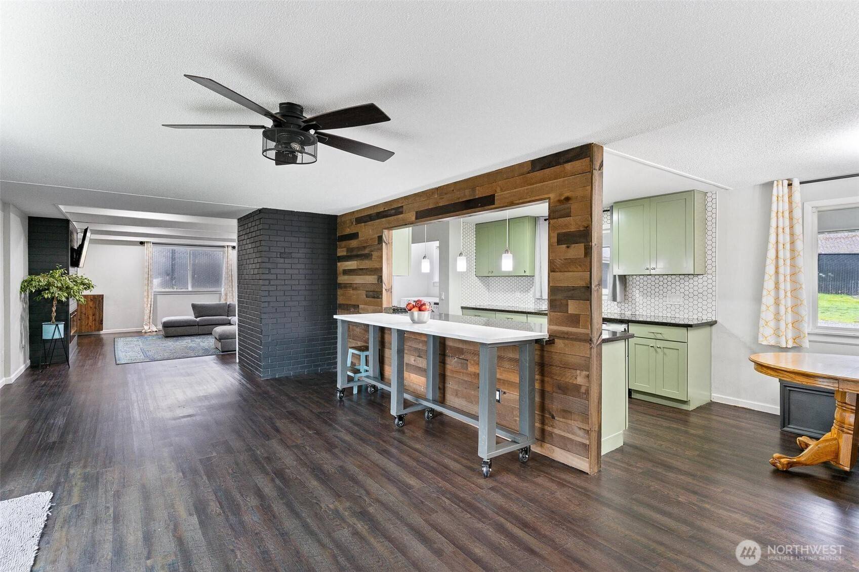 Lake Tapps, WA 98391,17820 16th ST E