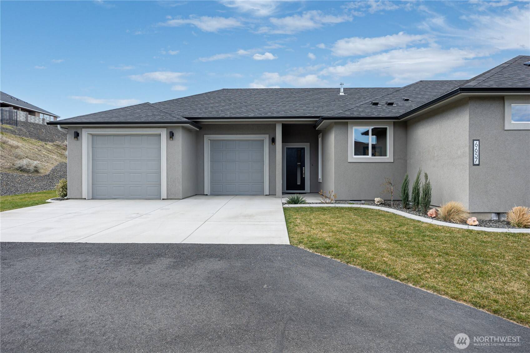 West Richland, WA 99353,6657 Caspian PL