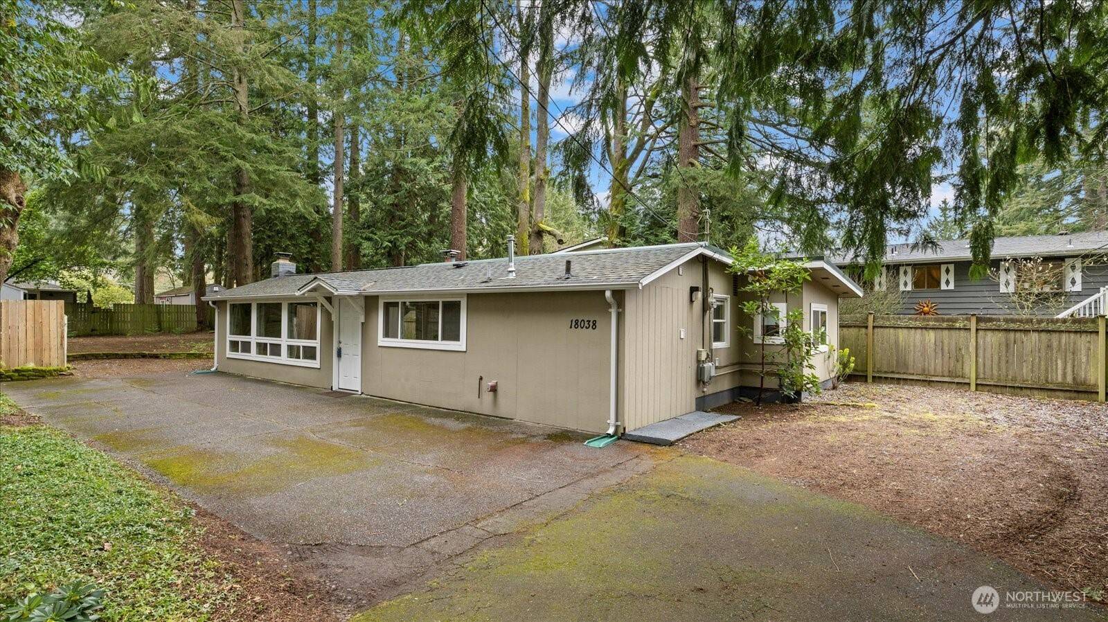 Shoreline, WA 98133,18038 Ashworth AVE N