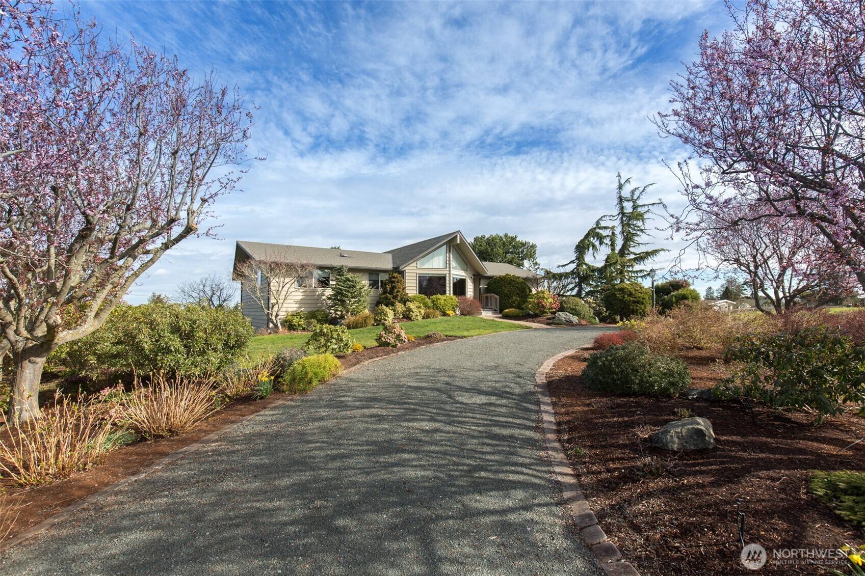 Sequim, WA 98382,201 Libby ST