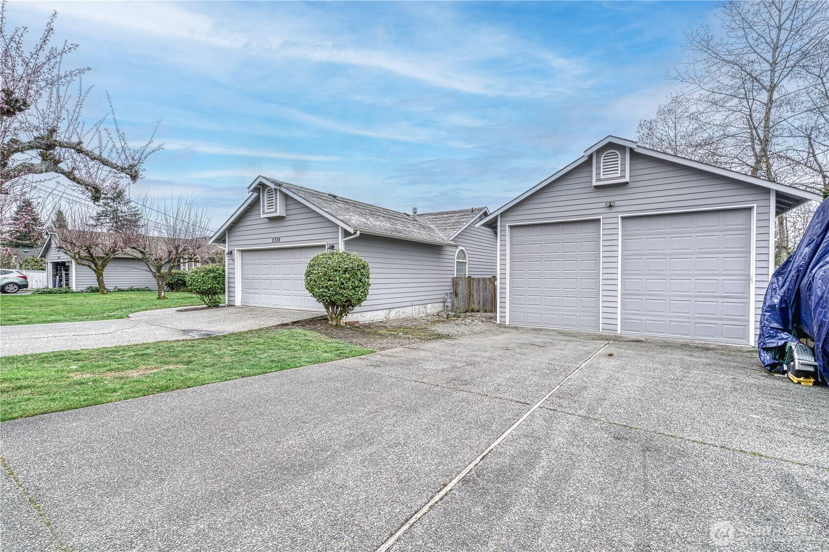 University Place, WA 98466,2728 Sylvan DR W