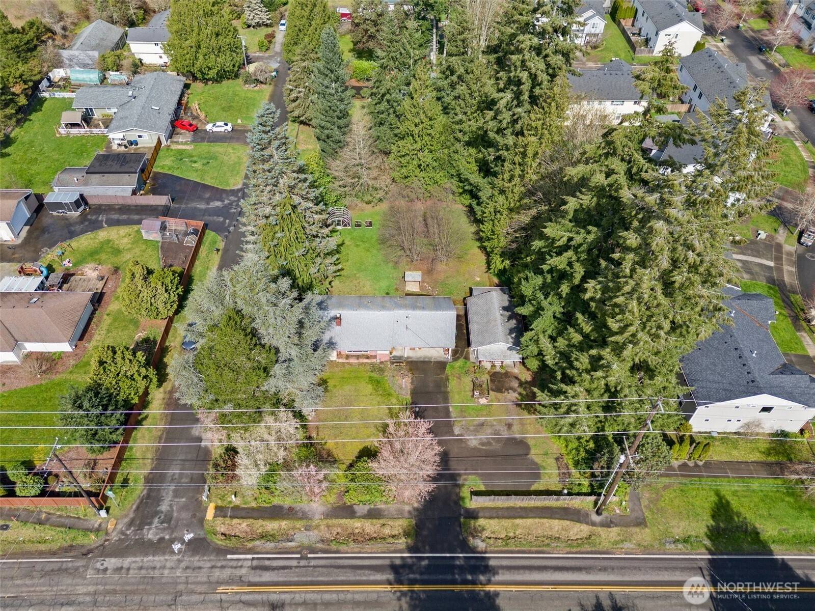 Olympia, WA 98516,4606 15th AVE NE
