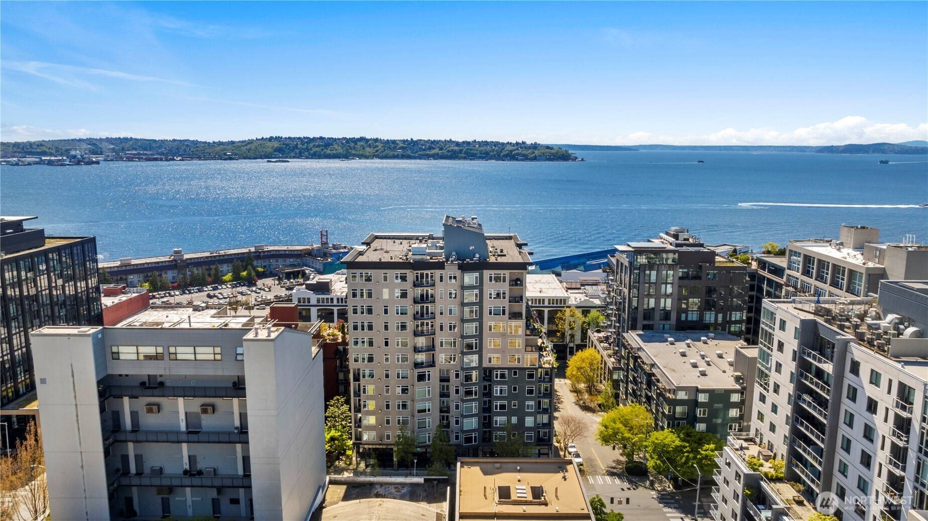 Seattle, WA 98121,2607 Western AVE #115