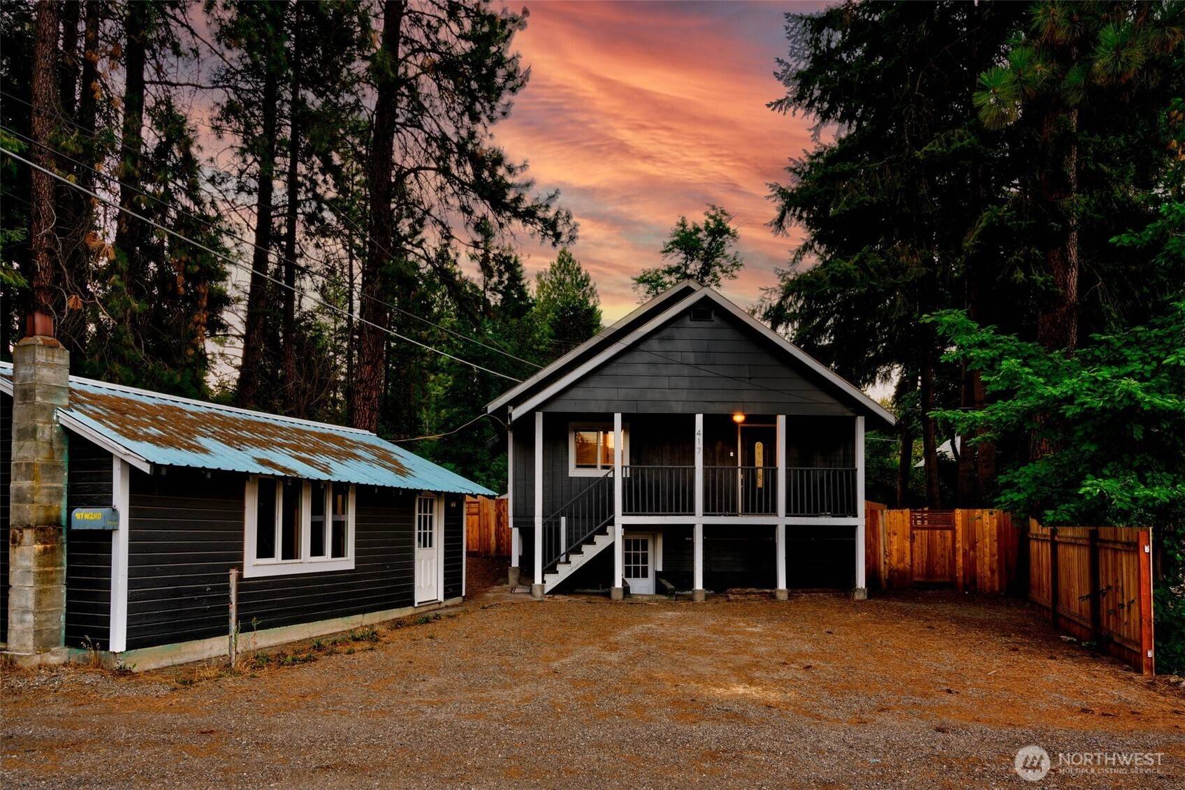 Cle Elum, WA 98922,417 W 2nd ST